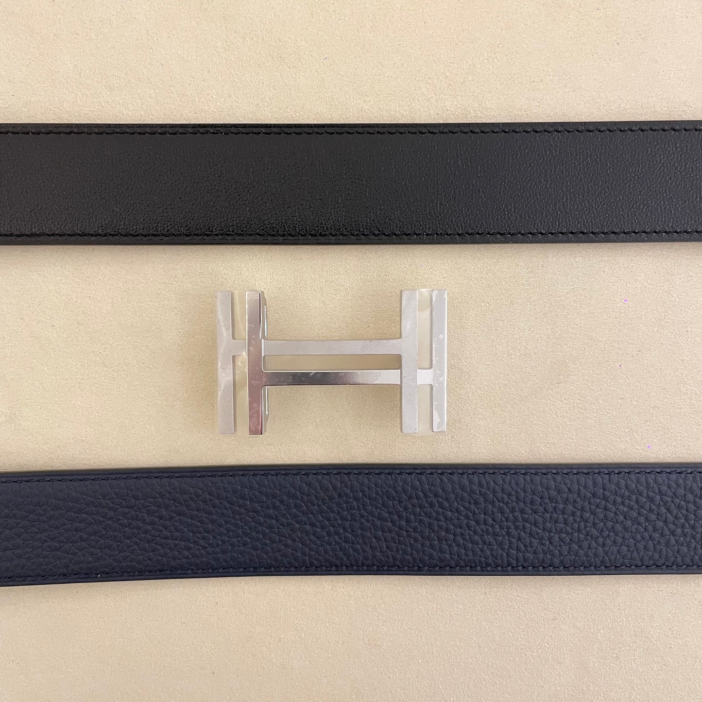 Hermès 32mm H au Carre belt buckle & Reversible leather strap 95cm