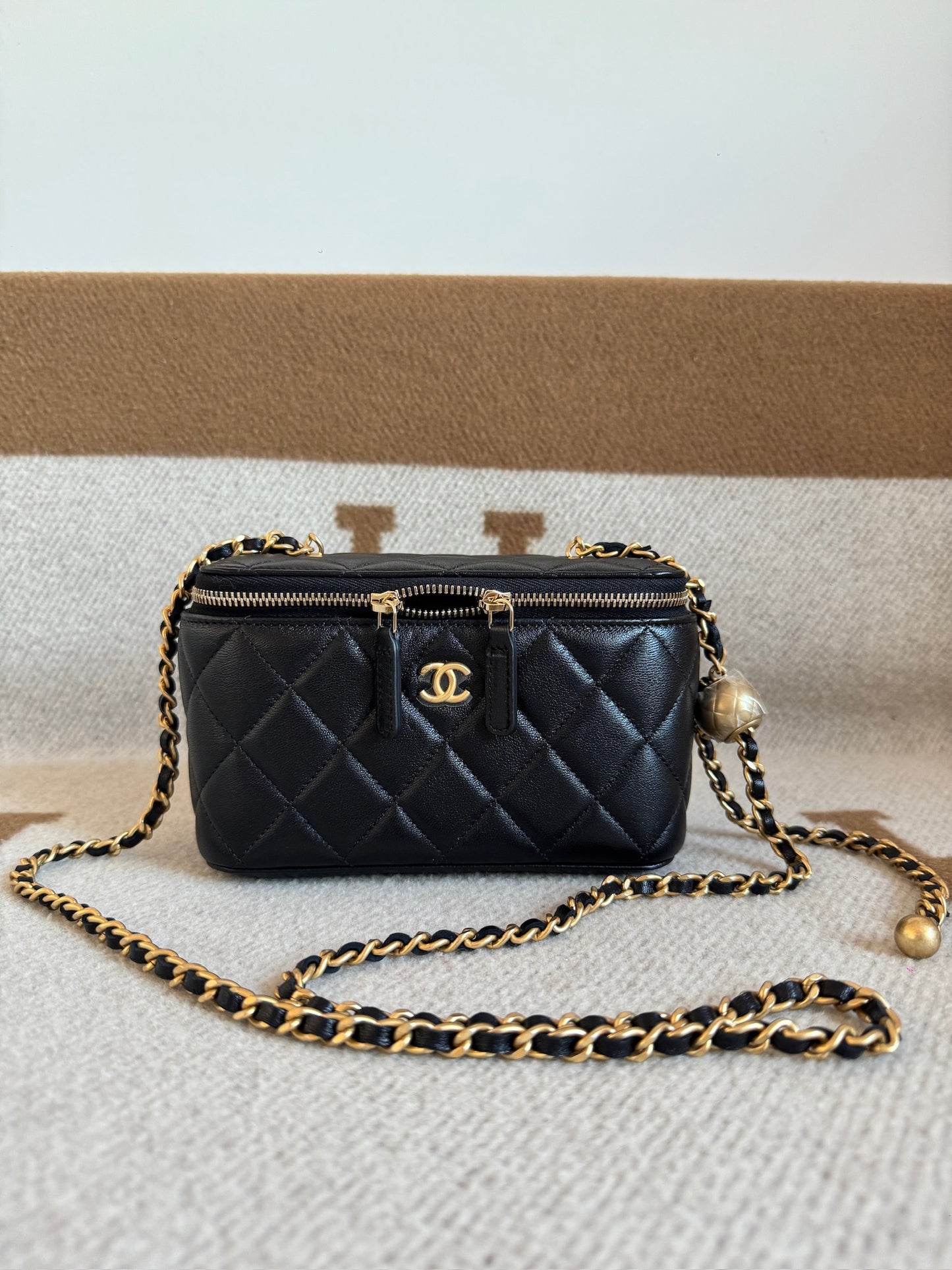 Chanel Vanity Case Pearl Crush