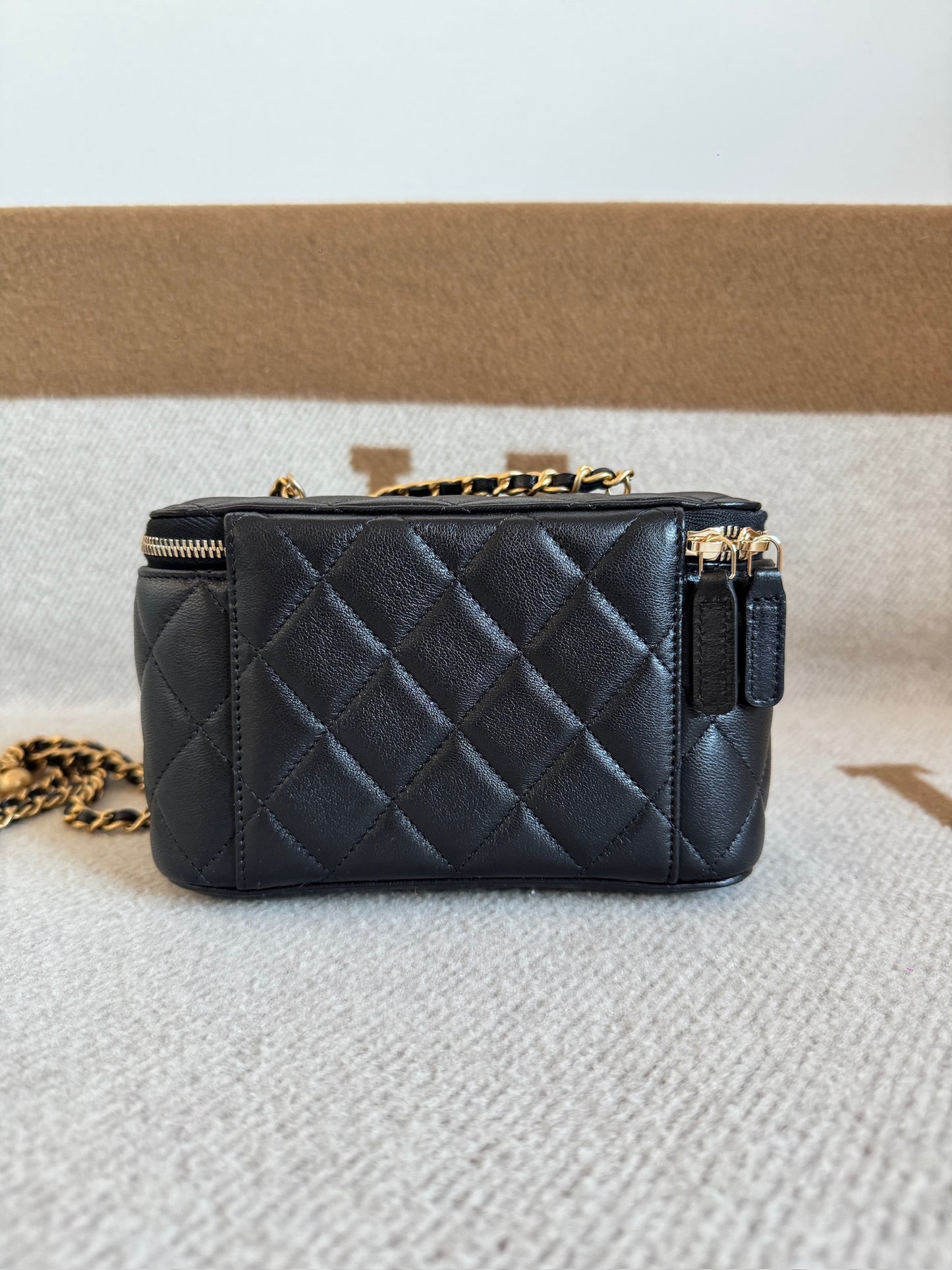 Chanel Vanity Case Pearl Crush