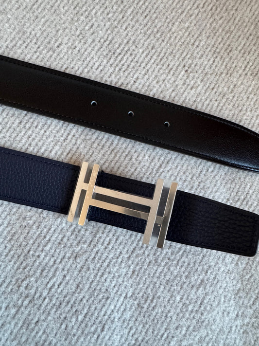 Hermès 32mm belt buckle & reversible leather strap