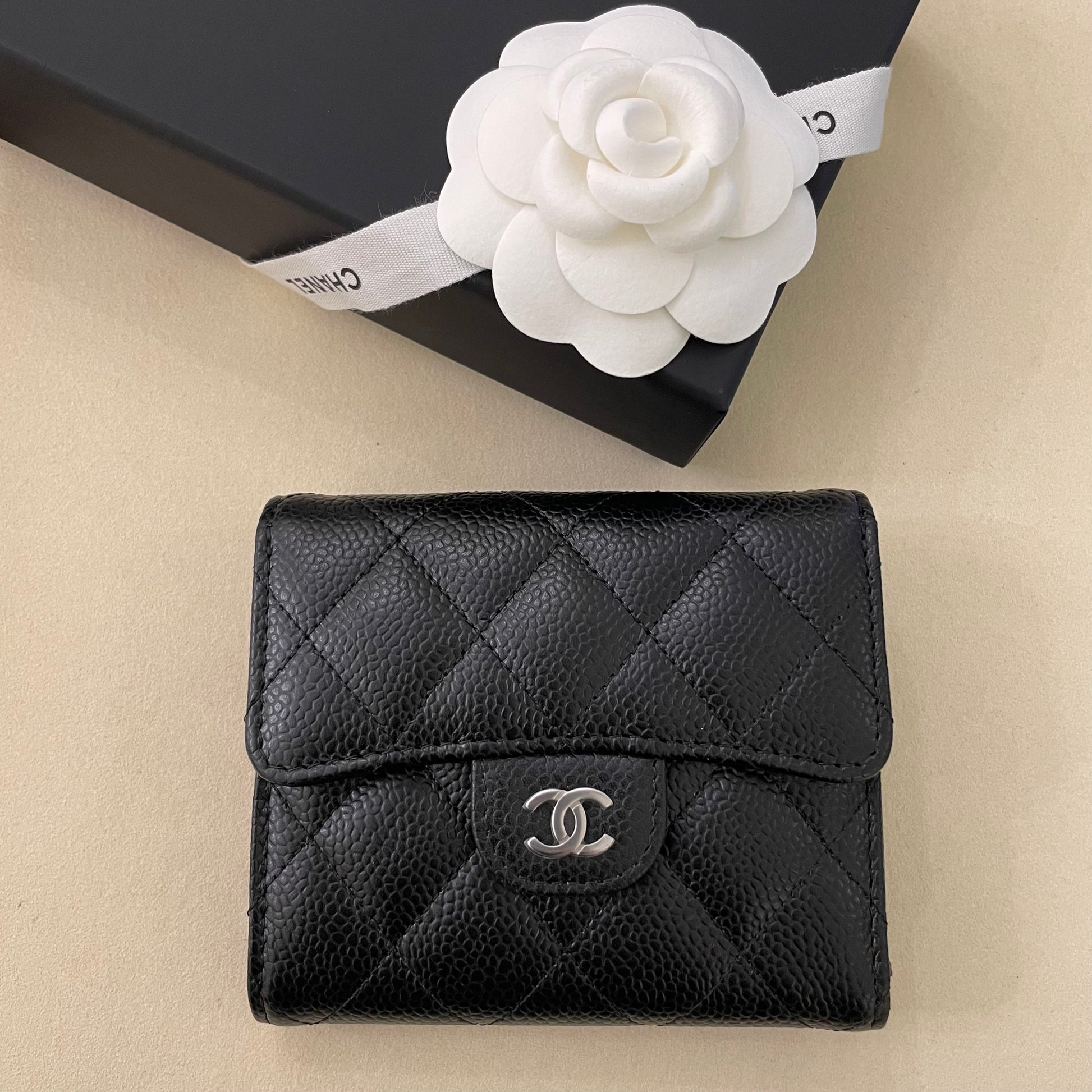 chanel wallet small