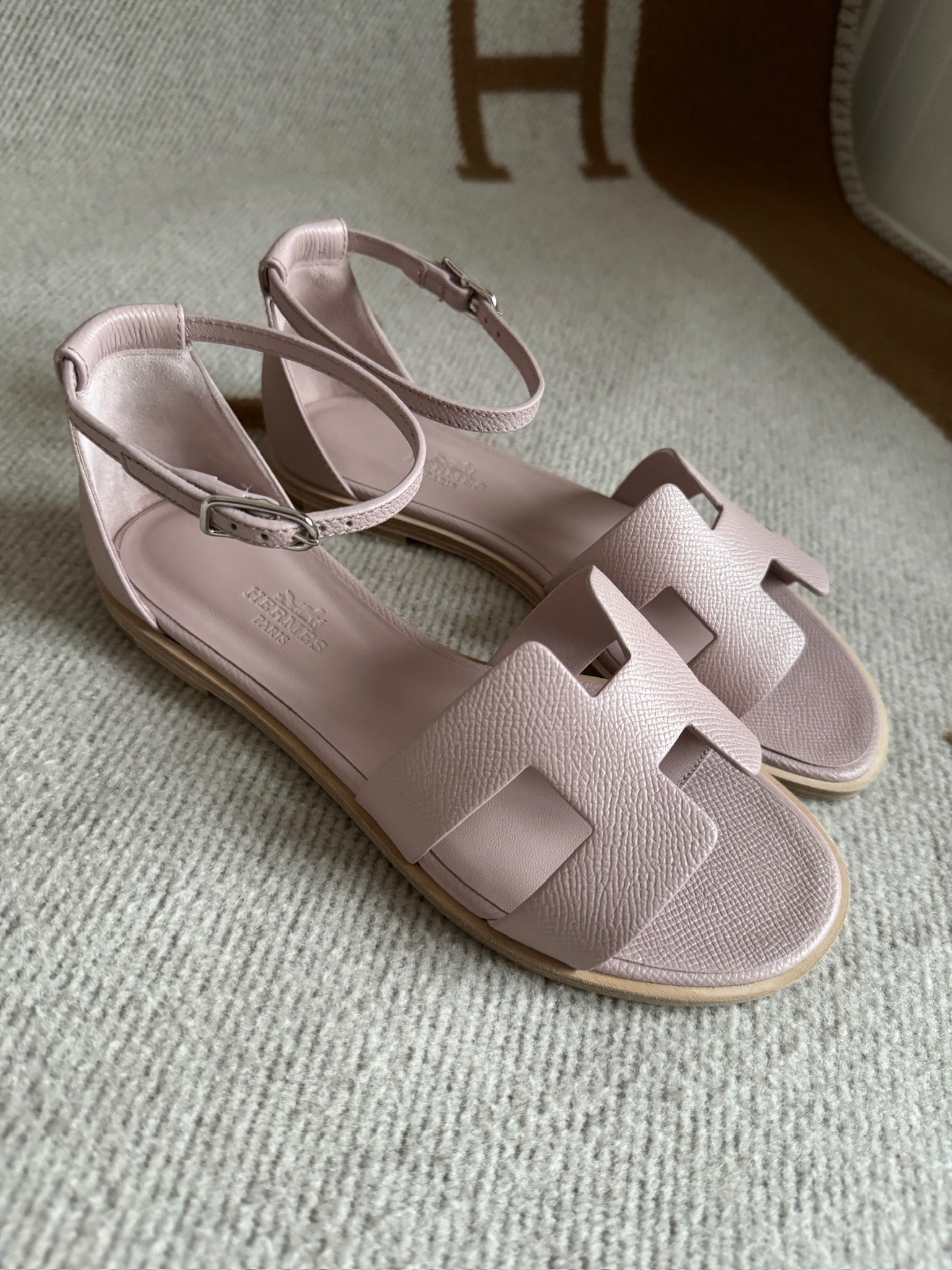 Hermes discount sandals santorini